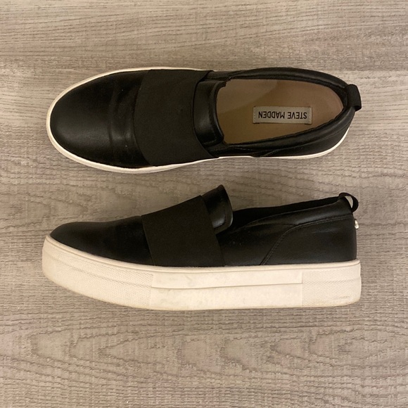 Steve Madden Black Platform Slip-ons - Picture 1 of 3